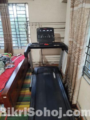 F1 Series Luxury Electric Treadmill